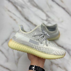 adidas Yeezy Boost 350 V2 Yeshaya（反光）